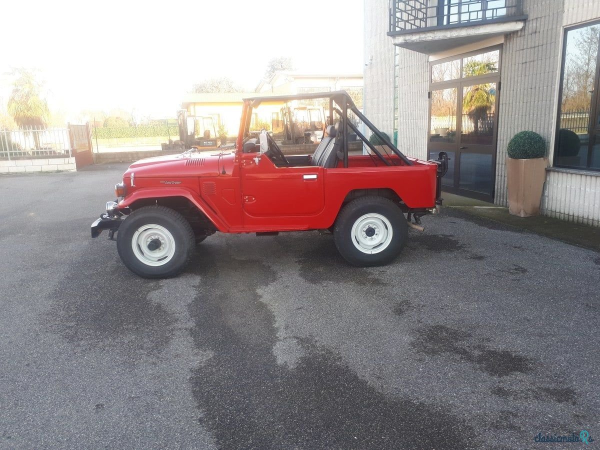 1979' Toyota Land Cruiser photo #4