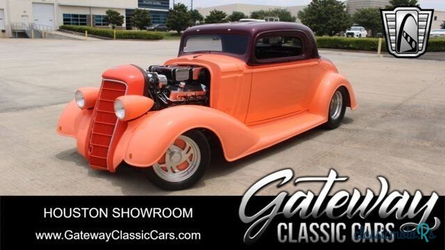 1934' Oldsmobile photo #1