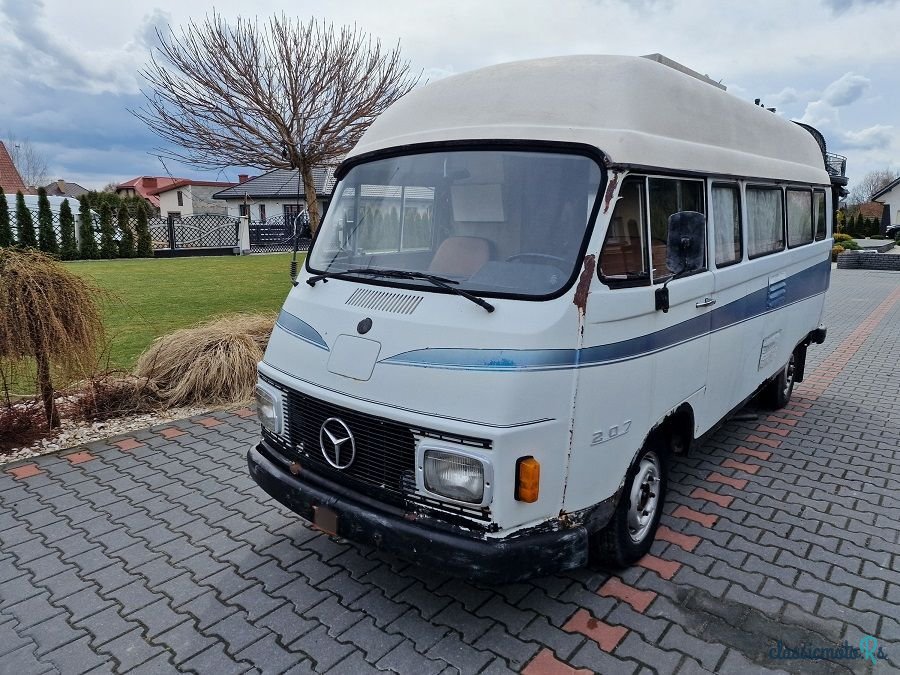 1977' Mercedes-Benz L207 for sale. Poland