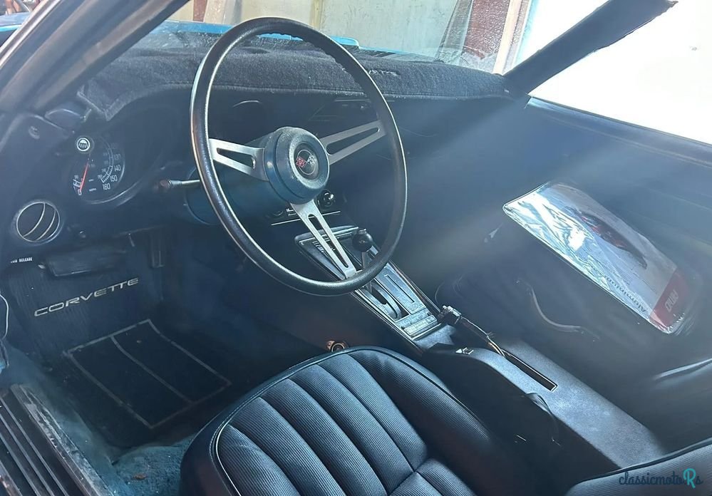 1975' Chevrolet Corvette photo #6