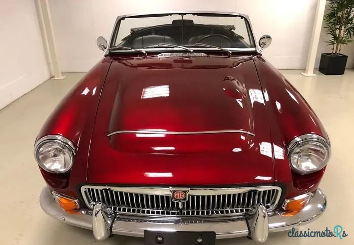 1969' MG MGC photo #3