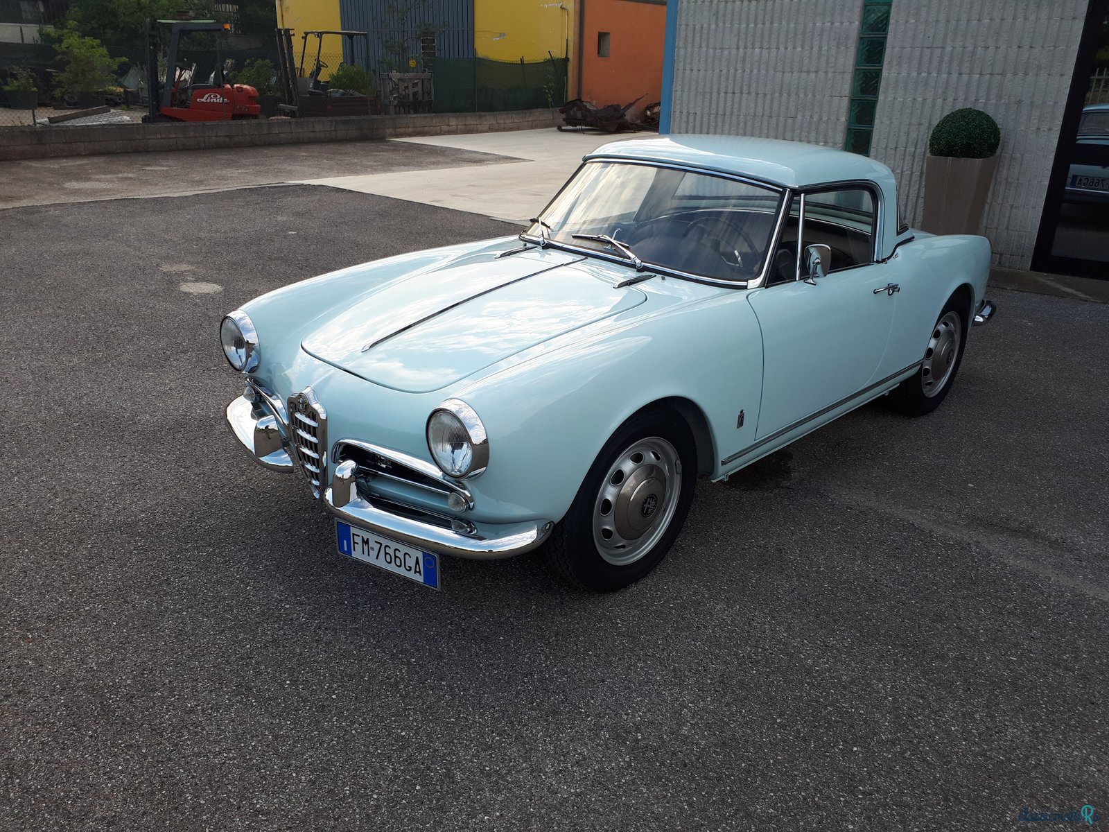 1963' Alfa Romeo Giulietta photo #1