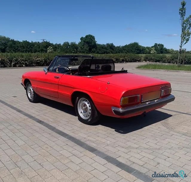 1975' Alfa Romeo Spider 2.0 photo #3
