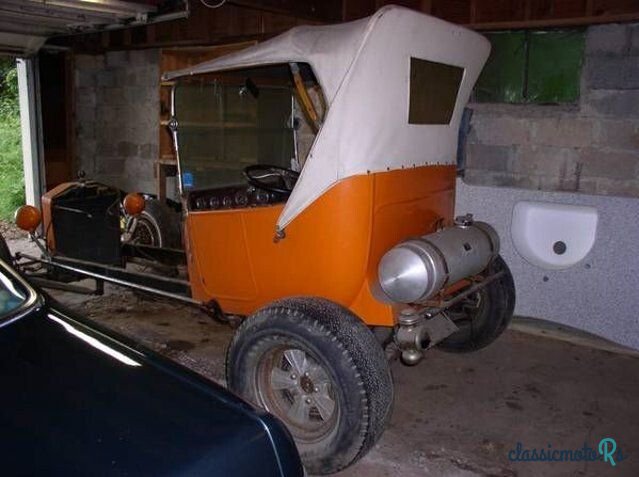 1923' Ford Model T photo #1
