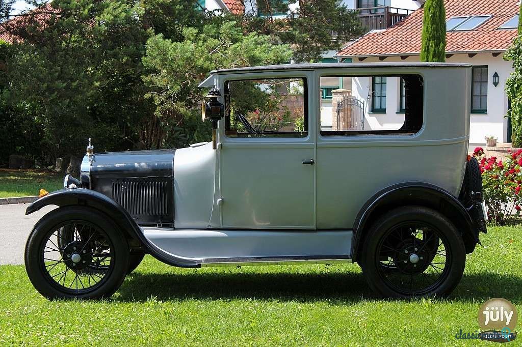 1927' Ford T Tudor photo #5