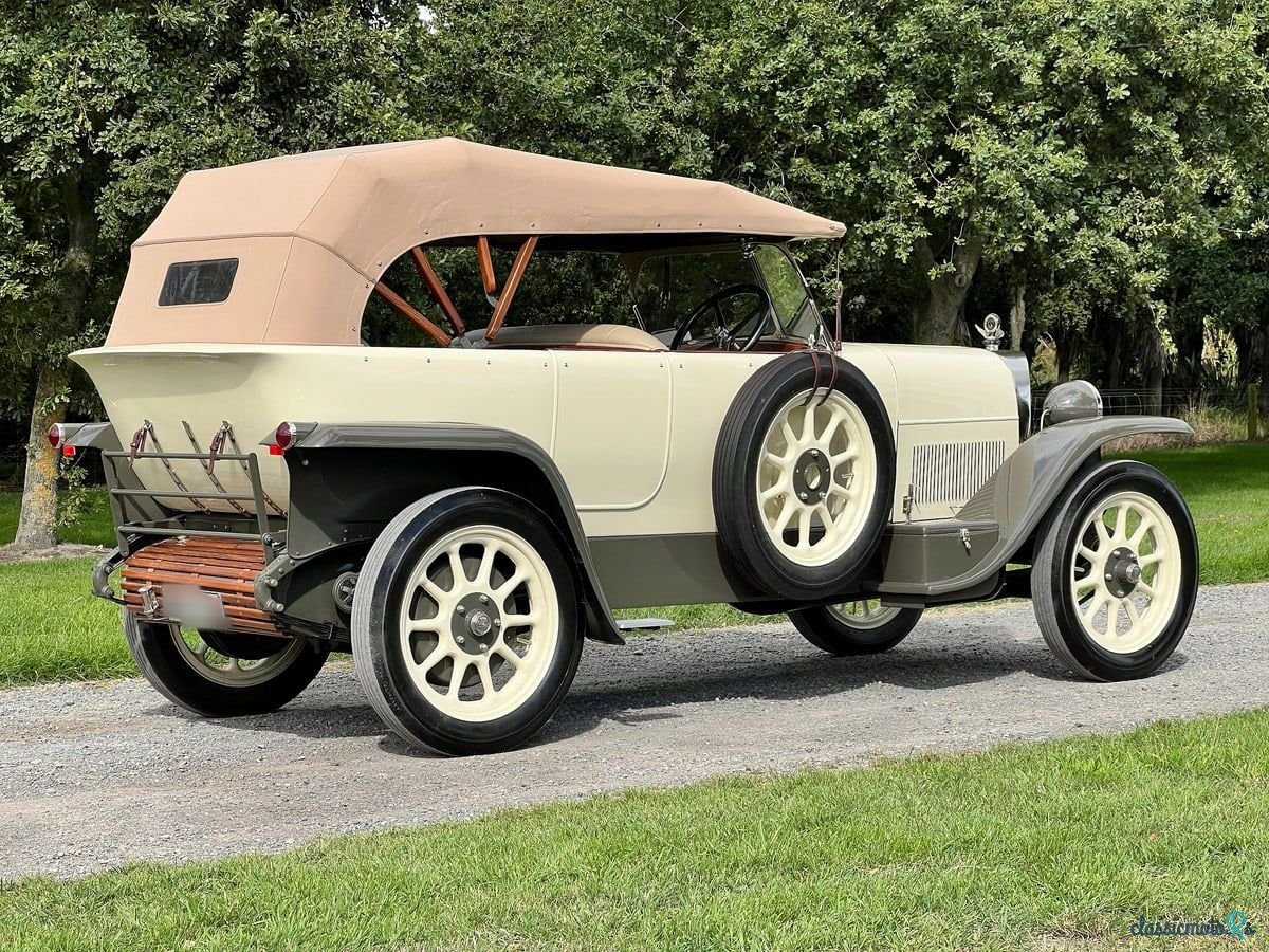 1922' Fiat 510S photo #5