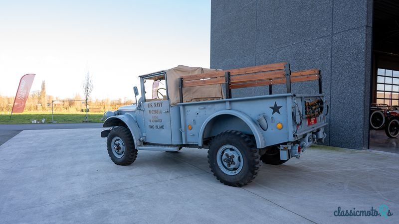 1953' Dodge M37 '53 CH44339 photo #2