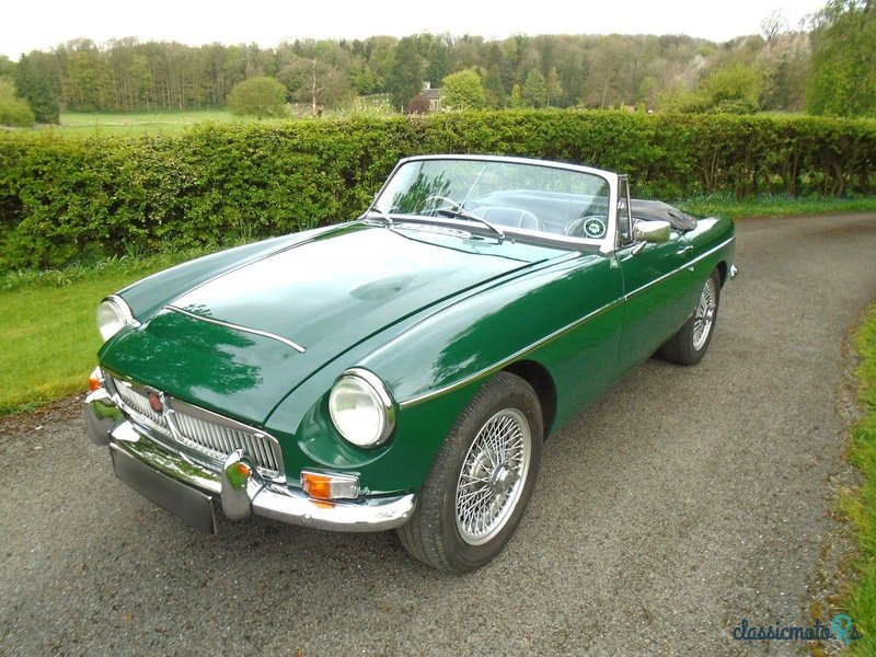 Mgc Halophen 1968' MG MGC for sale. Yorkshire