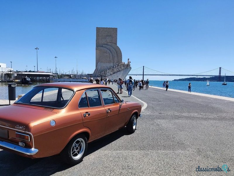 1974' Ford Escort photo #4