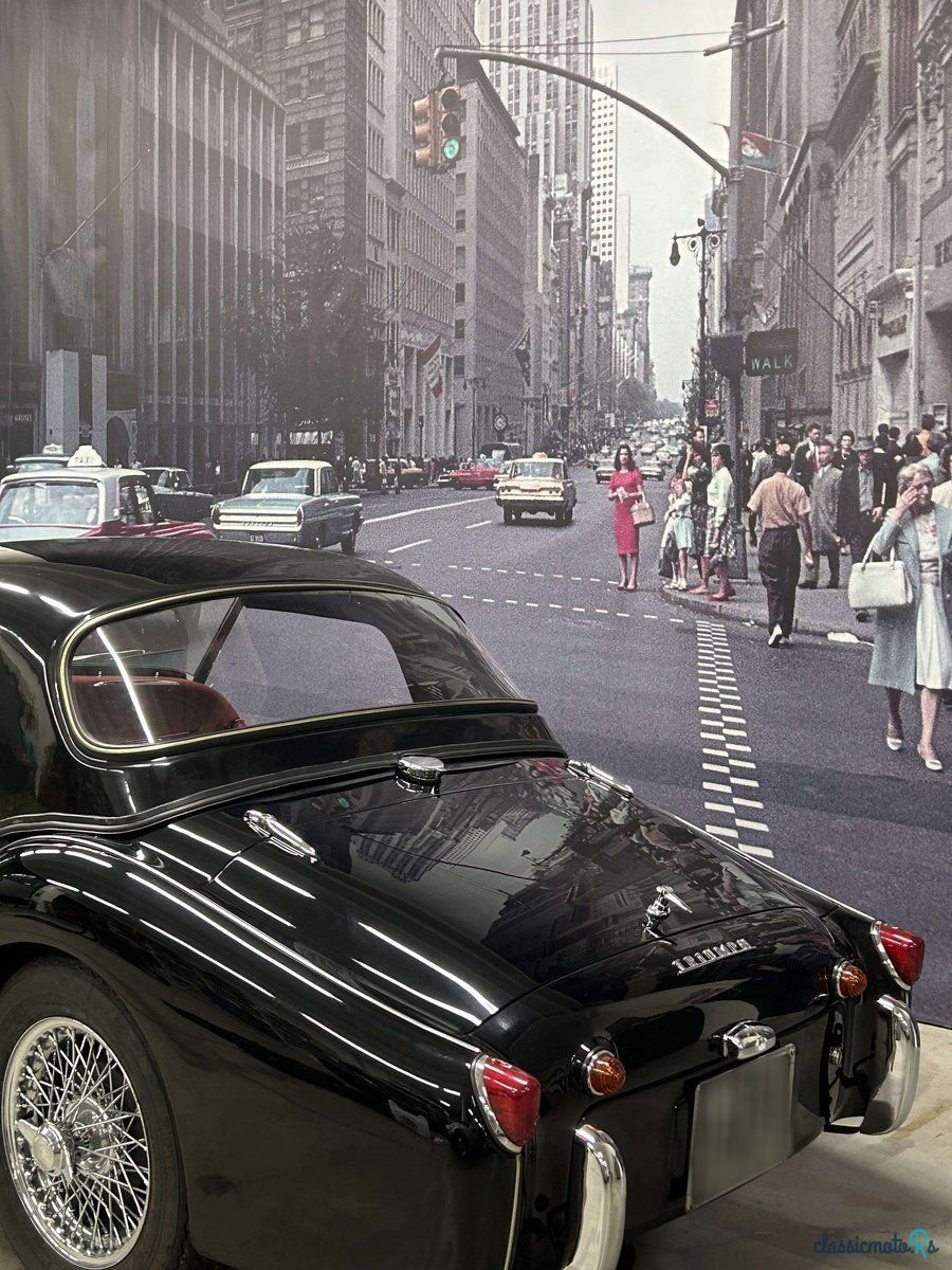1962' Triumph TR3 photo #1