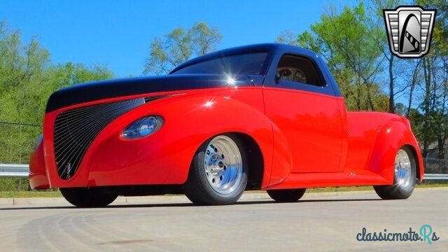 1939' Studebaker Custom photo #3