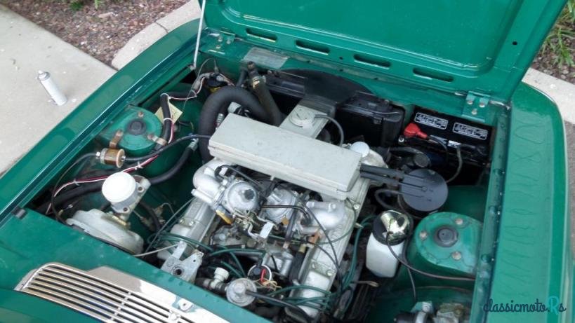 1975' Triumph Stag photo #5