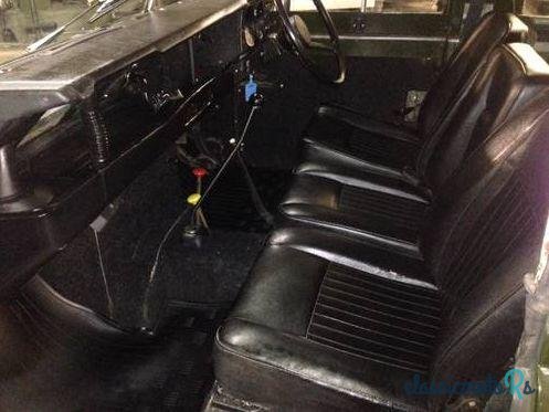 1982' Land Rover Series 3 photo #2