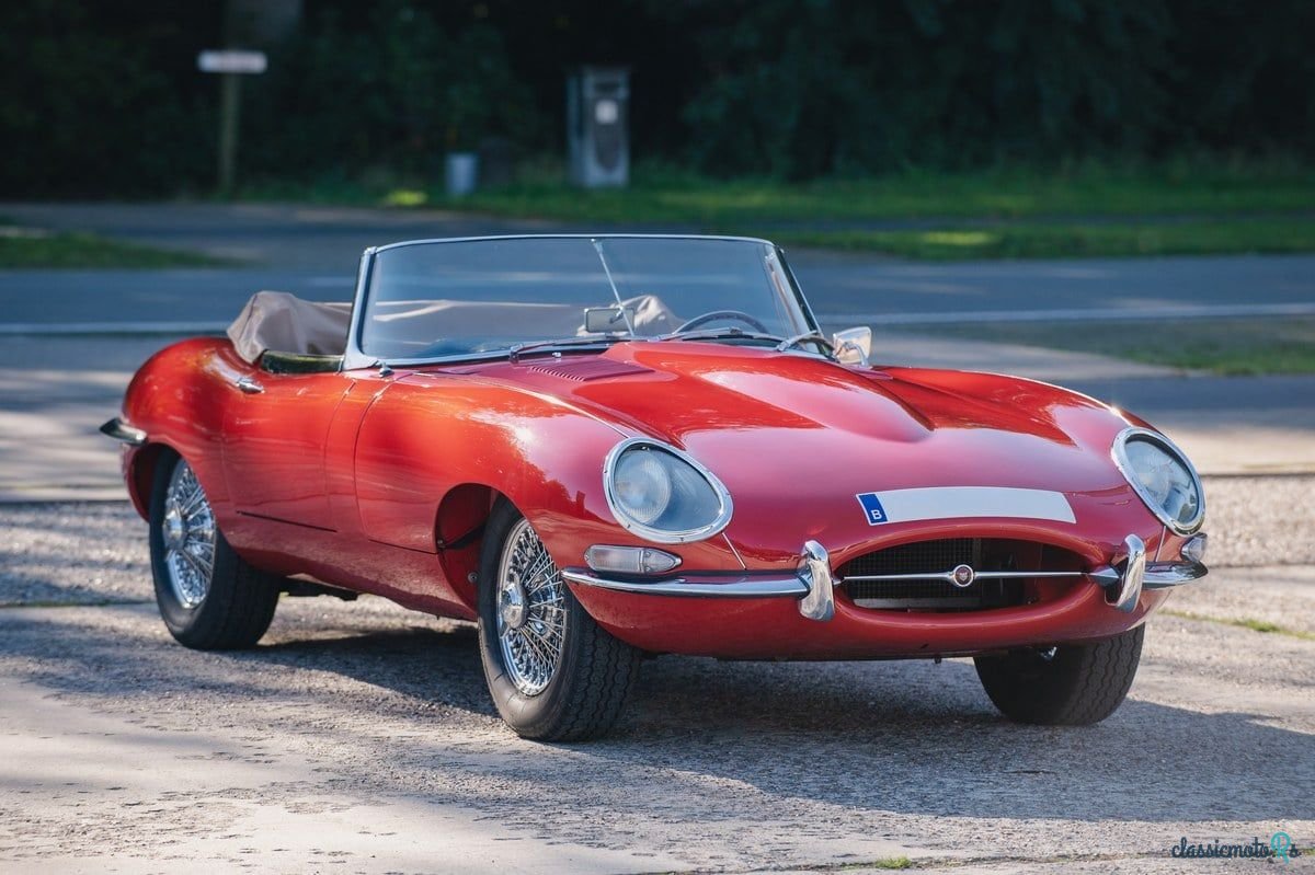 1963' Jaguar E-Type photo #2