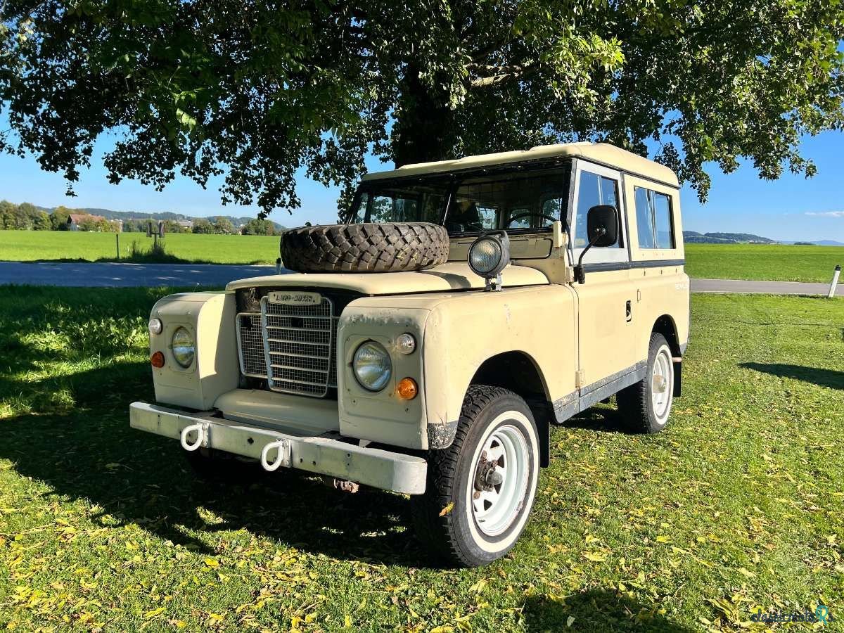 1980' Land Rover Series III photo #1