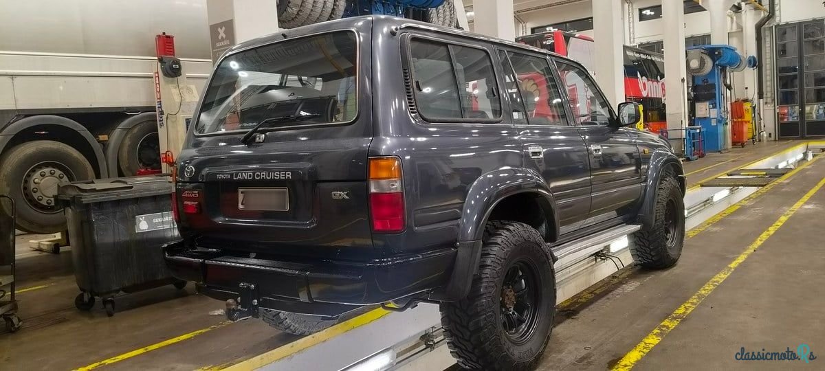 1990' Toyota Land Cruiser photo #4