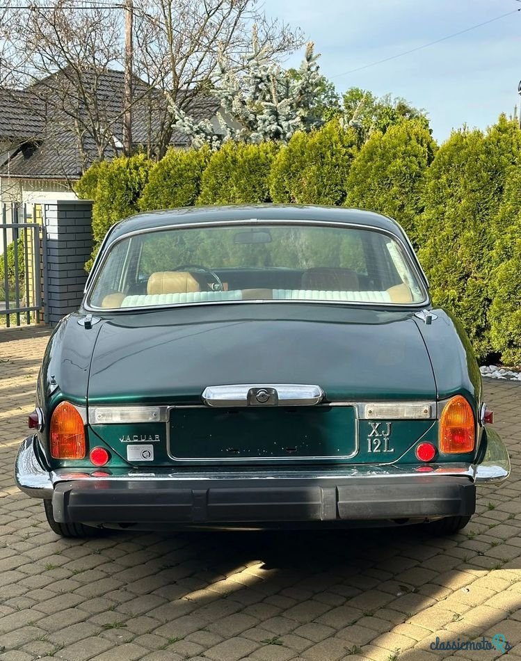 1974' Jaguar XJ photo #5