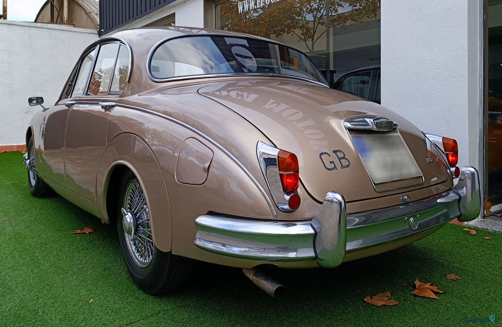 1967' Jaguar Mk Ii 2.4 photo #2