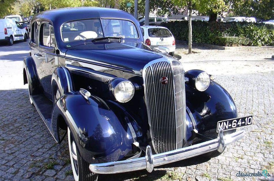 1936' Buick Roadmaster photo #3