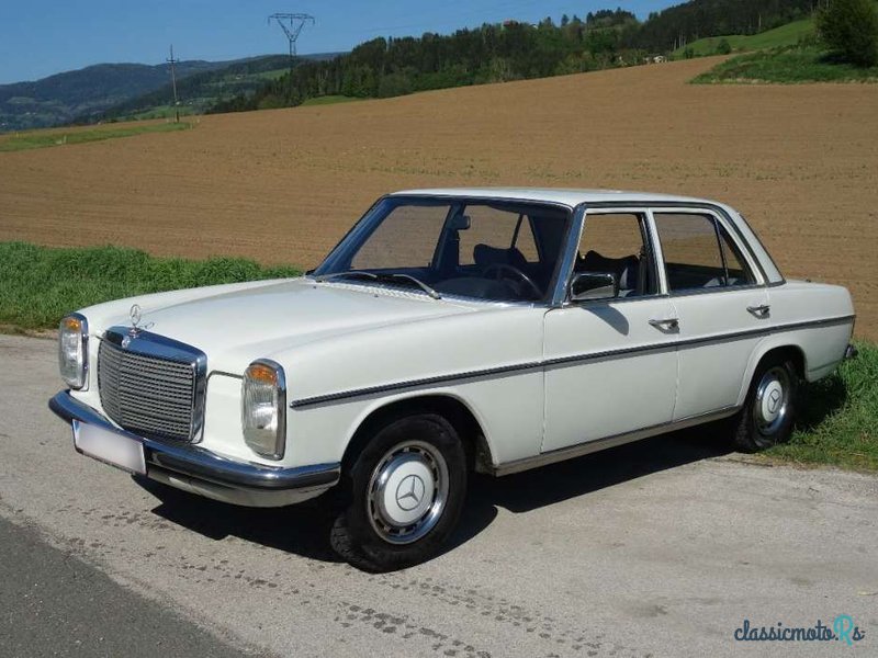 1974' Mercedes-Benz 230 photo #1