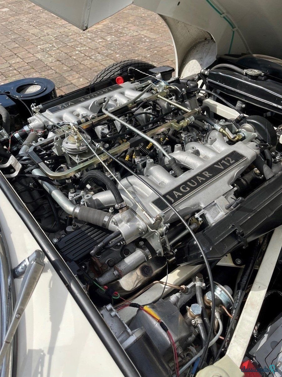 1974' Jaguar E-Type photo #6