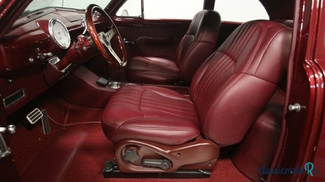 1949' Ford Custom photo #3