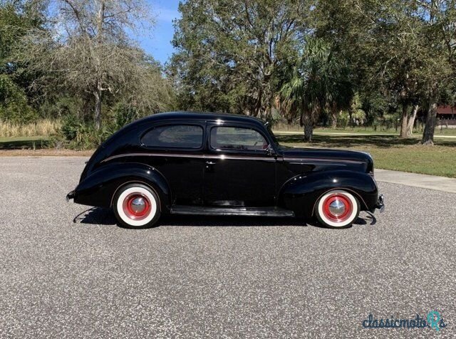 1939' Ford Deluxe photo #4