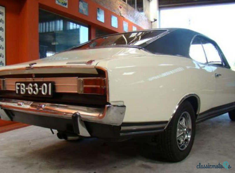1970' Opel Commodore photo #2