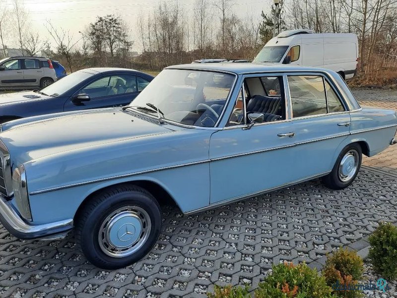 1971' Mercedes-Benz W123 photo #4