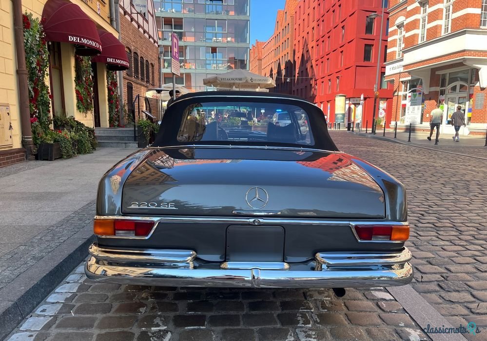 1962' Mercedes-Benz 220SE W111 photo #6