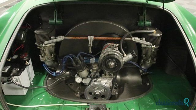 1970' Volkswagen Karmann Ghia photo #4