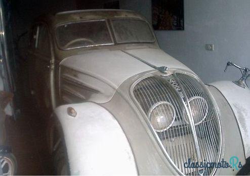 1940' Peugeot 402 B Legere photo #4
