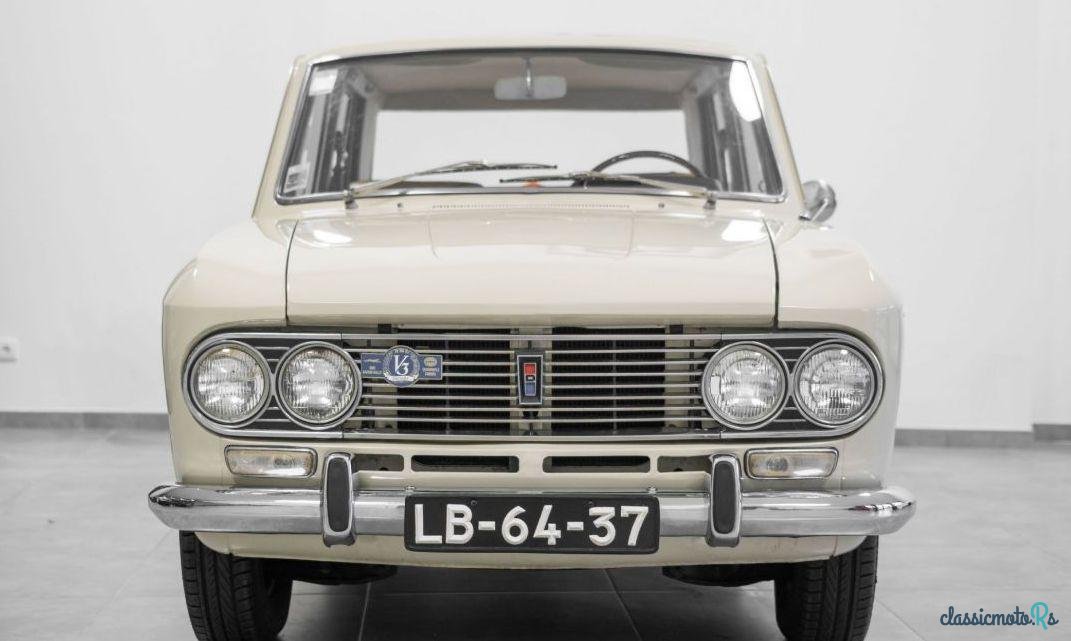 1967' Datsun 1300 Bluebird "411" photo #2