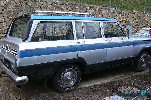 1976' Jeep Cherokee photo #4