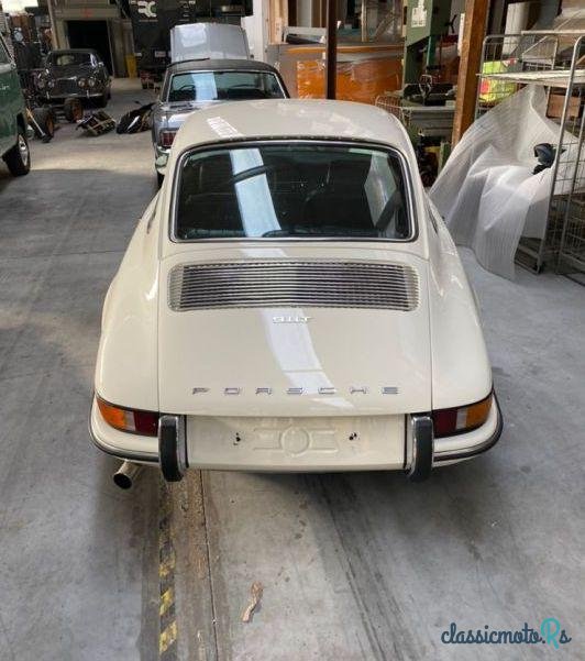 1969' Porsche 911 photo #2