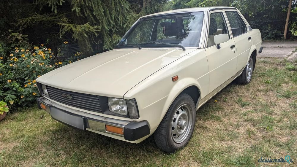 1980' Toyota Corolla photo #1