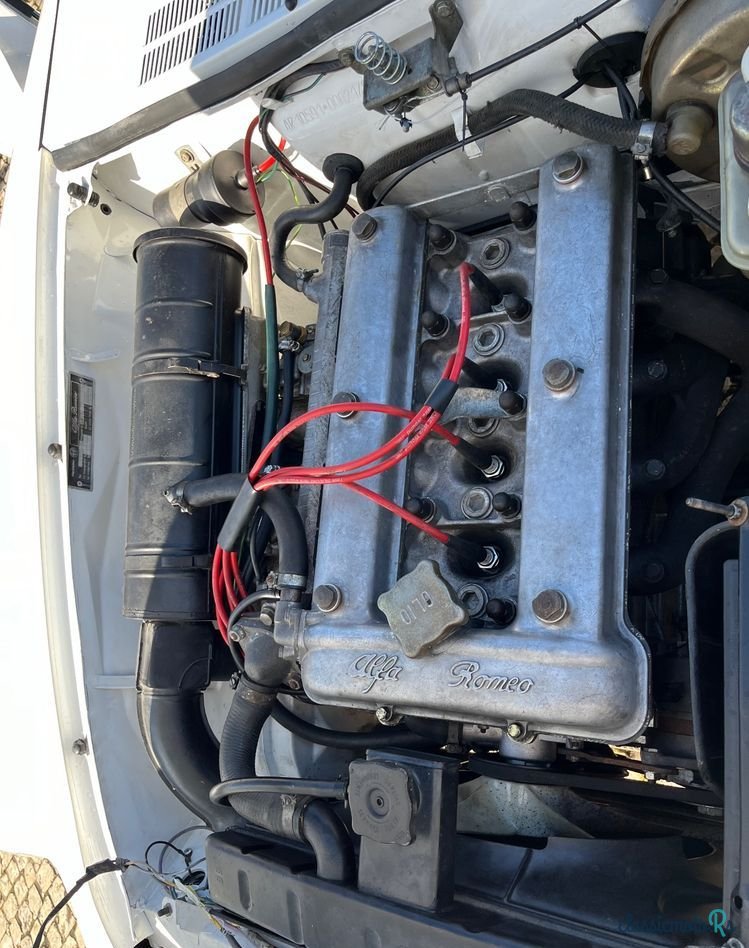 1976' Alfa Romeo Spider photo #6