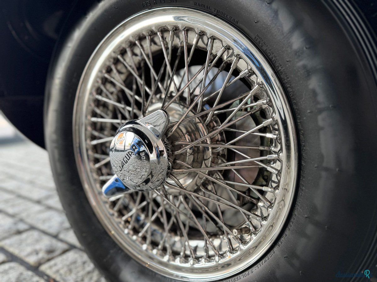 1966' Jaguar E-Type photo #3