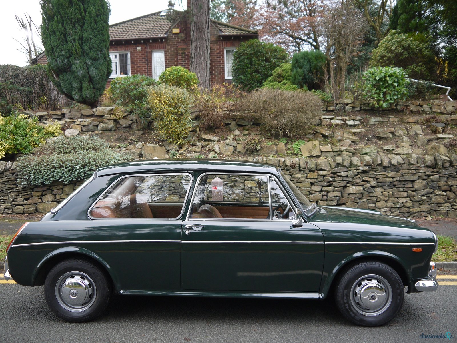 1971' MG 1300 photo #2