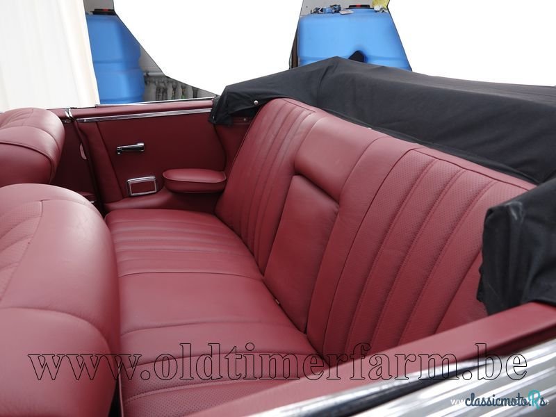 1963' Mercedes-Benz 220SE '63 CH8952 photo #5