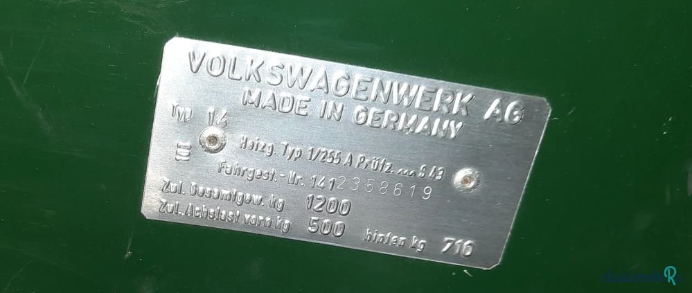 1970' Volkswagen Karmann Ghia photo #5