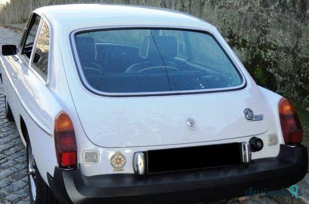 1975' MG MGB Gt photo #4