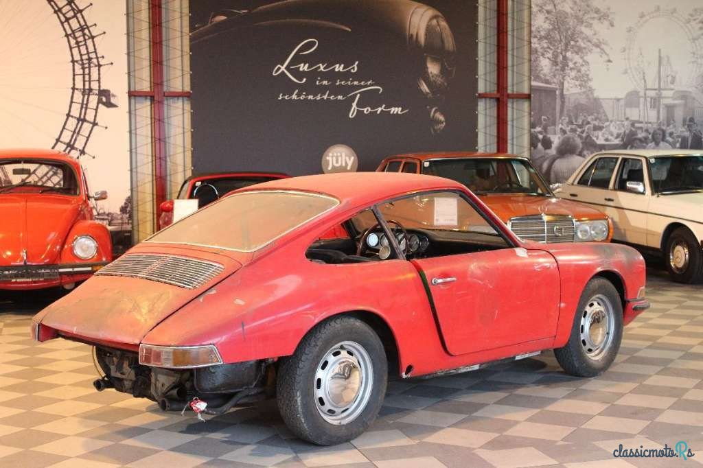 1966' Porsche 911 photo #2