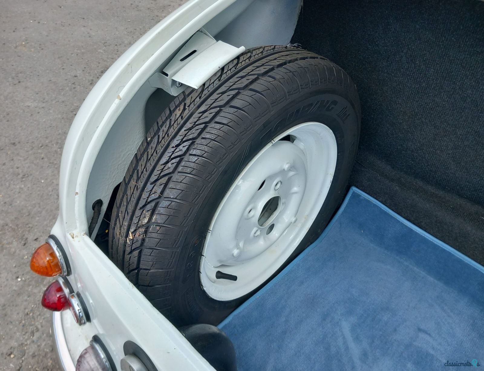 1958' Austin A35 photo #5