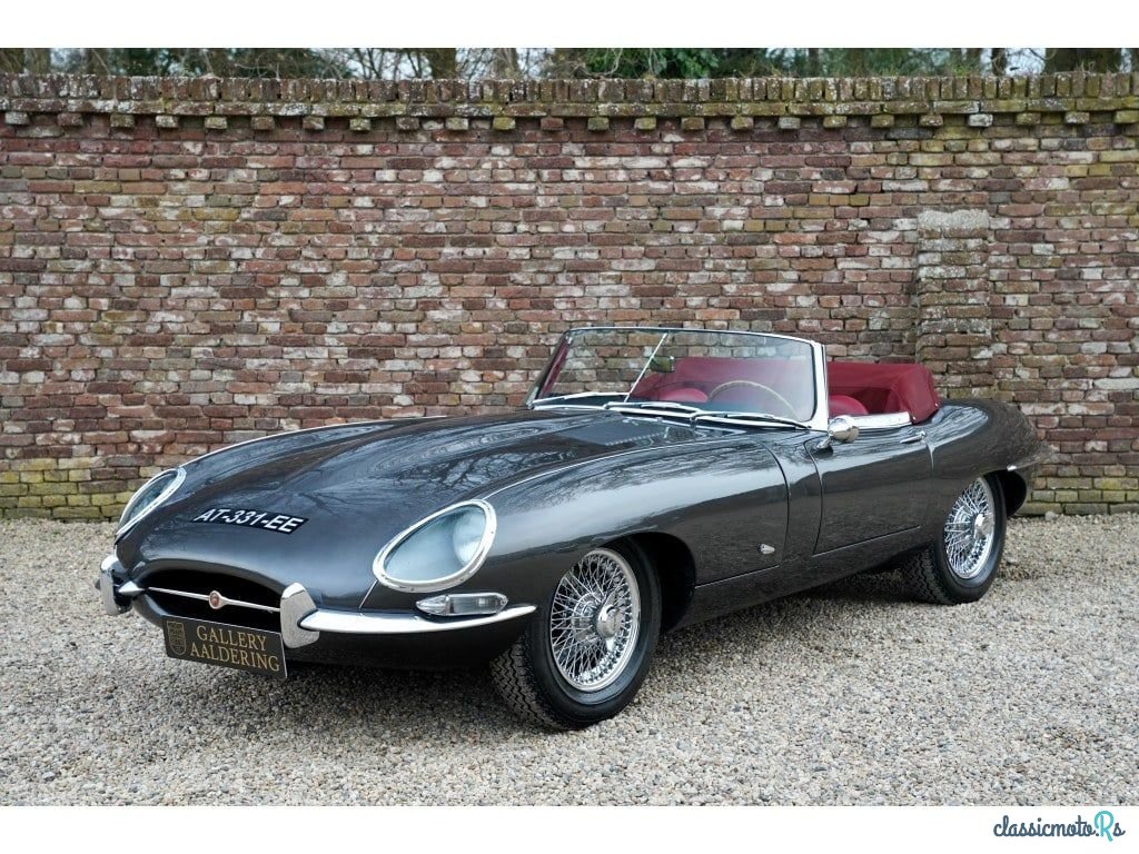 1961' Jaguar E-Type photo #1