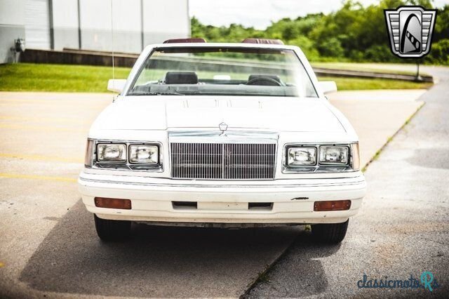 1986' Chrysler LeBaron photo #5