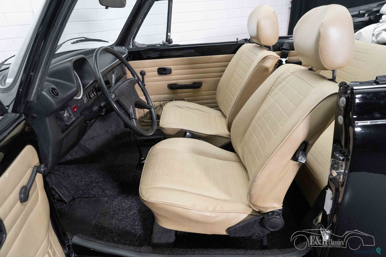 1973' Volkswagen Beetle photo #5