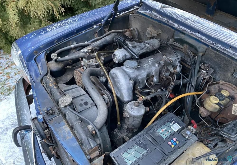 1968' Mercedes-Benz 220D photo #2