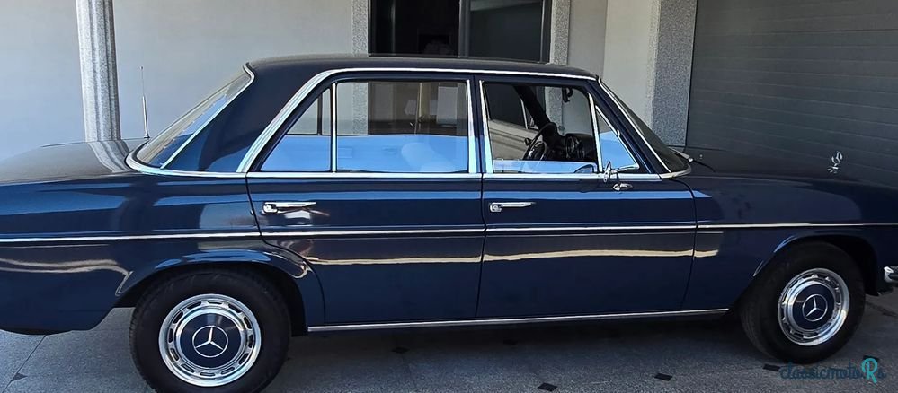 1970' Mercedes-Benz 220 photo #3