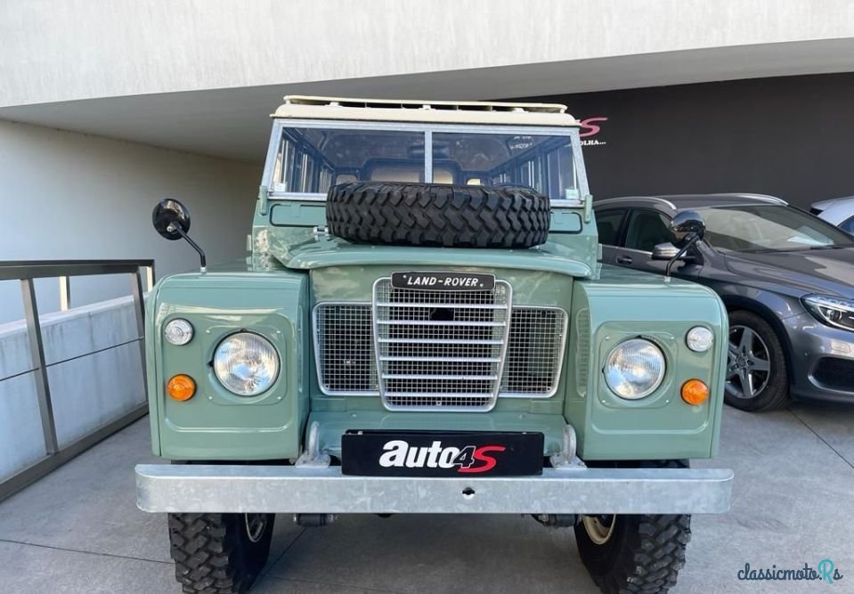 1979' Land Rover Serie III photo #2